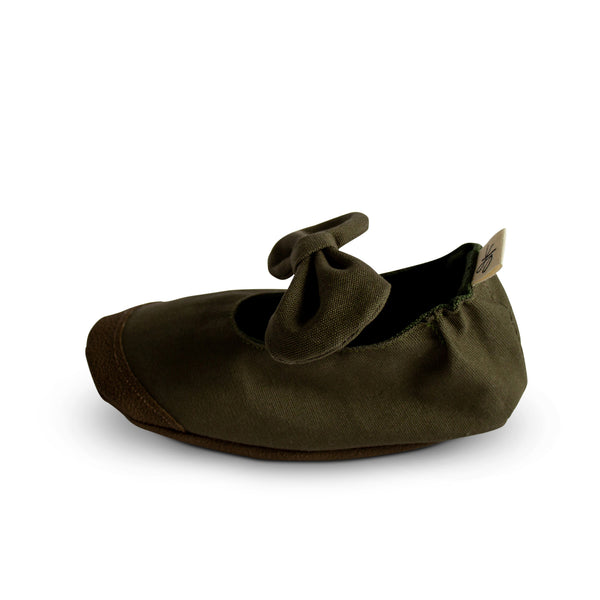 Khaki Soft Sole Mary Janes - Sizes 8 and 9 - Gertrude and the King