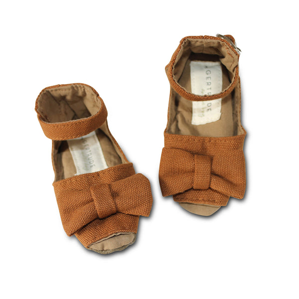 Desert Peep Toe Soft Sole Shoes - Gertrude and the King