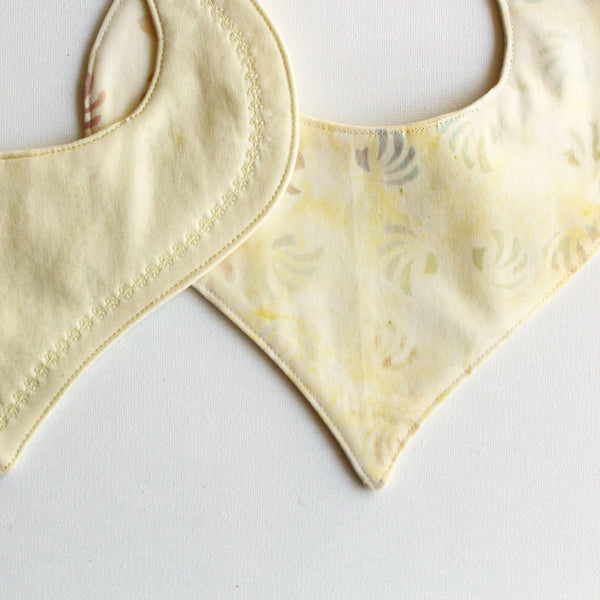 Lemoncello Tear Drop Luxe Bib - Gertrude and the King